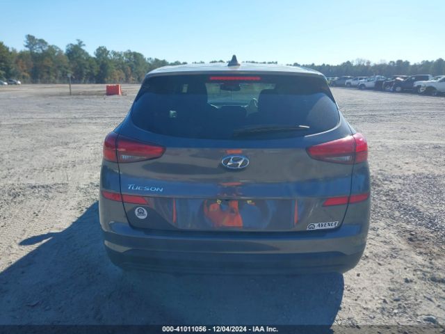 KM8J23A48MU324258 Hyundai TUCSON SE