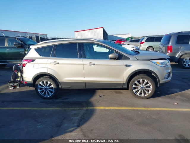 Ford Escape Titanium 2017 1FMCU0JD6HUC42598 Image 13