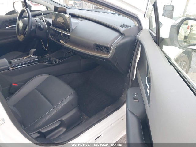 Toyota PRIUS XLE 2023 JTDACAAU5P3014715 Image 5