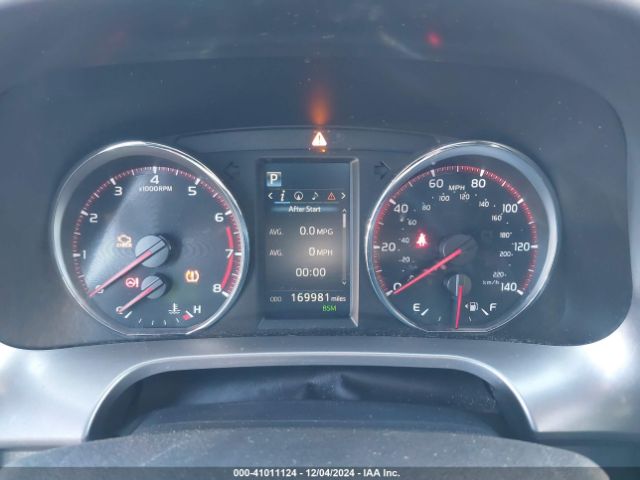 JTMNFREV1GJ082676 Toyota RAV4 SE