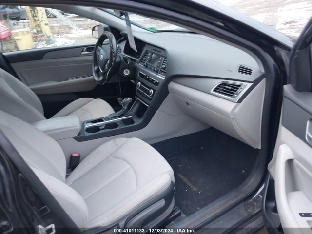 Hyundai SONATA SE 2015 5NPE24AF4FH003375 Image 5
