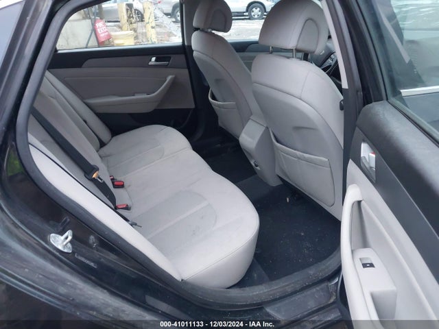 Hyundai SONATA SE 2015 5NPE24AF4FH003375 Image 8