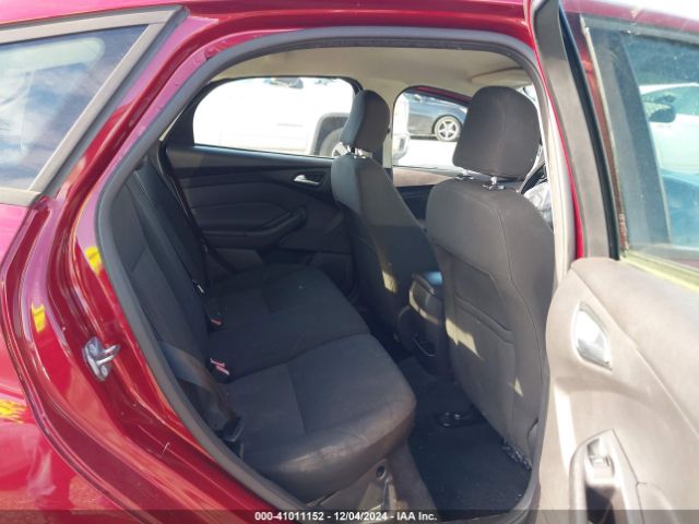 1FADP3KEXFL259244 Ford FOCUS SE
