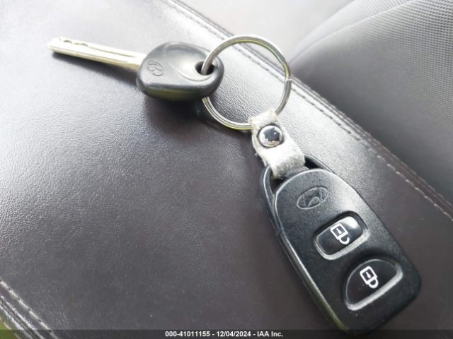 KM8JT3AF5EU818674 Hyundai TUCSON GLS