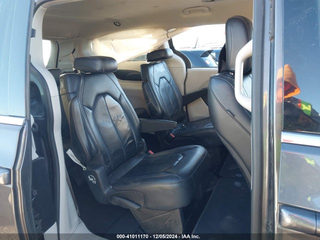 2C4RC1BG6LR285327 Chrysler Pacifica Touring L