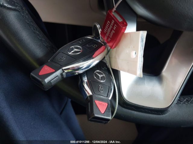 WDC0G4JBXJV052091 Mercedes-Benz GLC 300