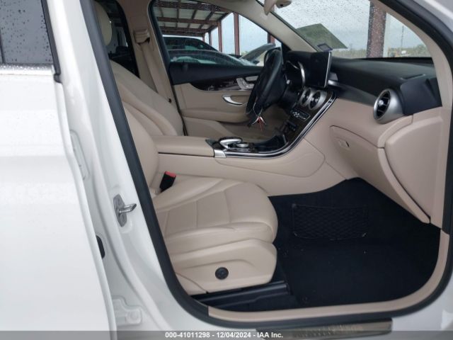 WDC0G4JBXJV052091 Mercedes-Benz GLC 300