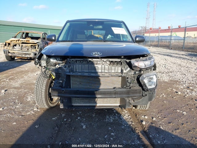 KNDJ23AU4M7768904 KIA SOUL S