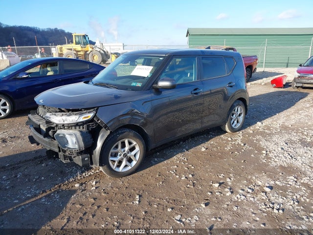 KNDJ23AU4M7768904 KIA SOUL S