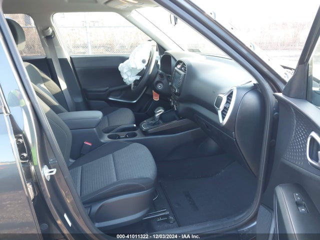 KNDJ23AU4M7768904 KIA SOUL S