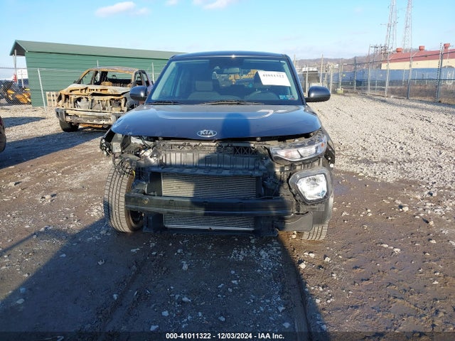 KNDJ23AU4M7768904 KIA SOUL S