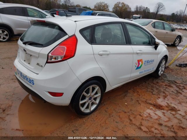 3FADP4EJ2GM157810 Ford FIESTA SE