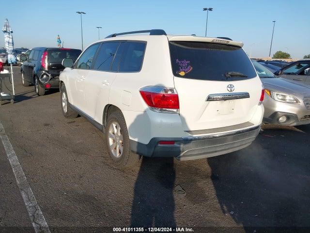 2011 Toyota Highlander Se V6 მანქანა იყიდება აუქციონზე, vin: 5TDZK3EH8BS025780, აუქციონის ნომერი: 41011355