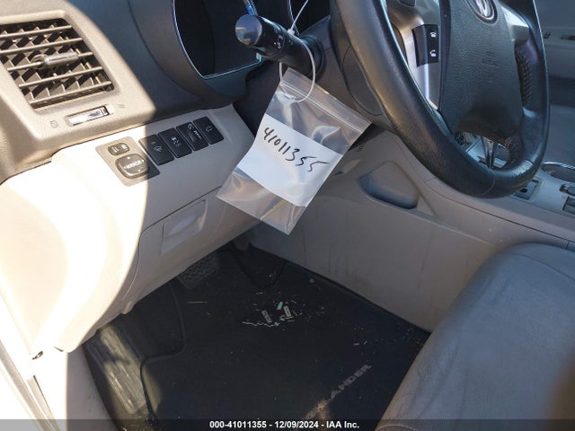 2011 Toyota Highlander Se V6 მანქანა იყიდება აუქციონზე, vin: 5TDZK3EH8BS025780, აუქციონის ნომერი: 41011355