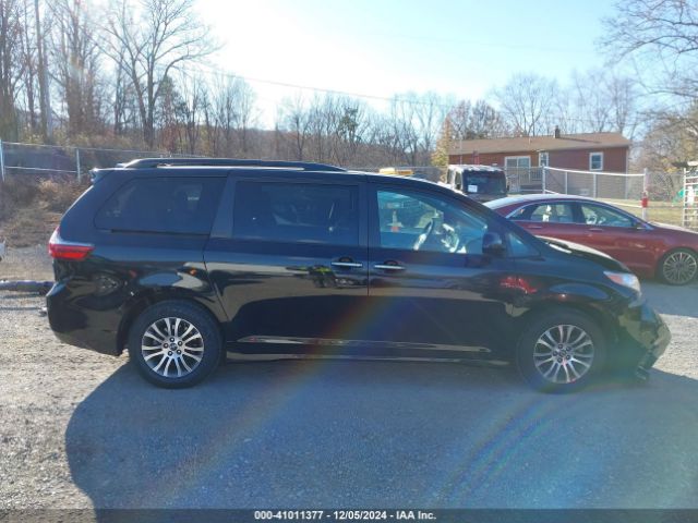 5TDYZ3DC9LS056907 Toyota SIENNA XLE