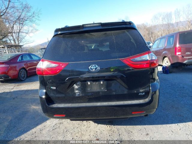 5TDYZ3DC9LS056907 Toyota SIENNA XLE