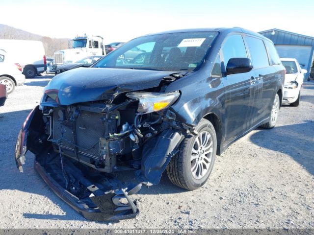 5TDYZ3DC9LS056907 Toyota SIENNA XLE