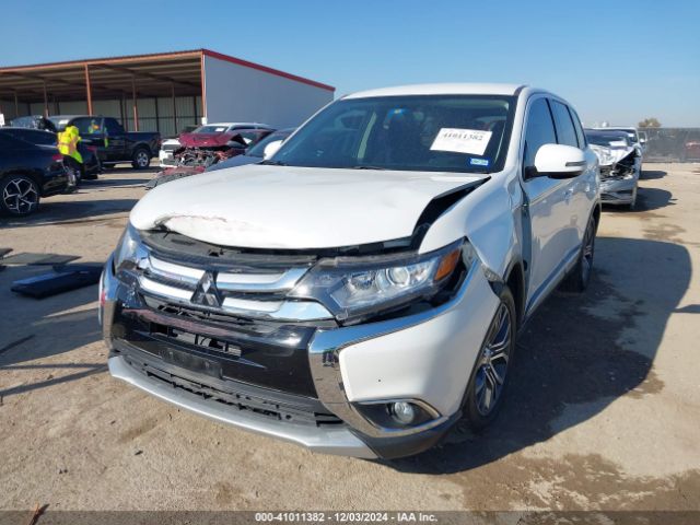 2017 MITSUBISHI OUTLANDER JA4AD3A3XHZ053261 Photo 1