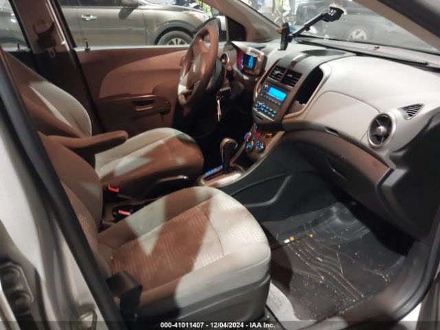 1G1JA5SG6E4153466 Chevrolet Sonic Ls Auto