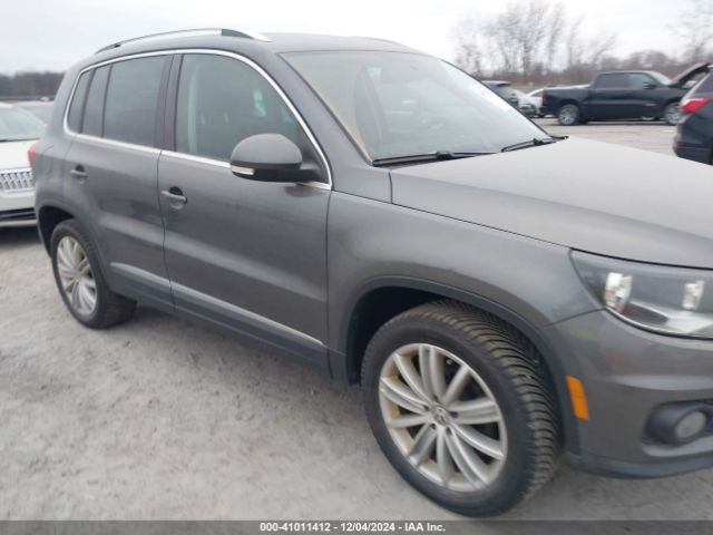 WVGBV3AX4EW607638 Volkswagen TIGUAN SE