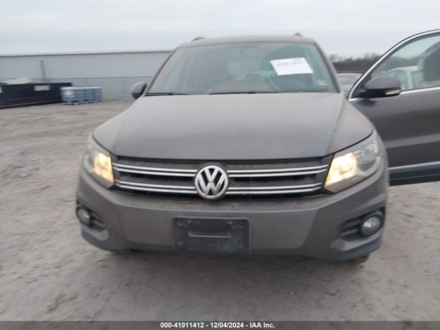 WVGBV3AX4EW607638 Volkswagen TIGUAN SE