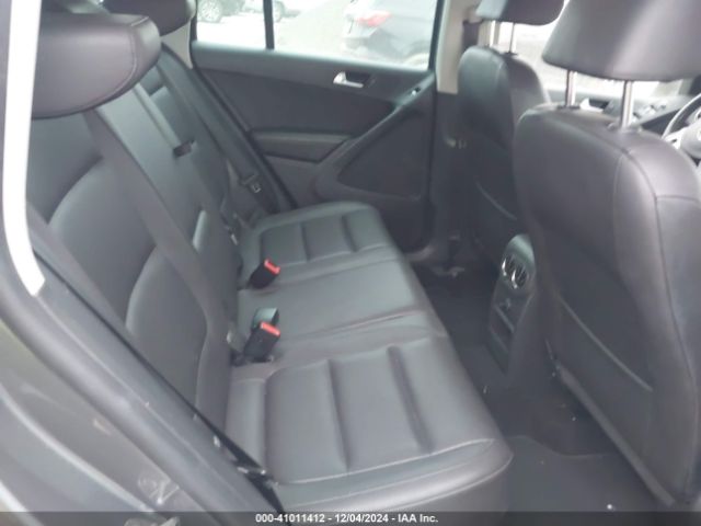 WVGBV3AX4EW607638 Volkswagen TIGUAN SE