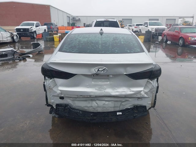 Hyundai ELANTRA SE 2017 KMHD84LF7HU227946 Image 17