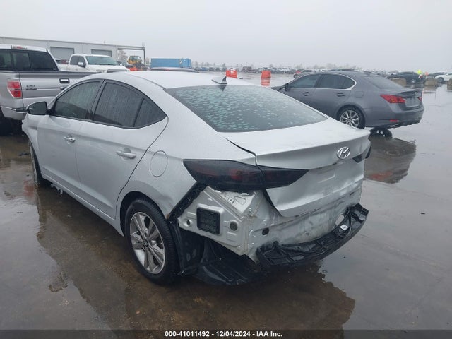 Hyundai ELANTRA SE 2017 KMHD84LF7HU227946 Image 3