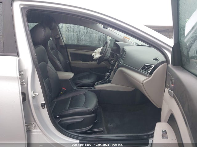 Hyundai ELANTRA SE 2017 KMHD84LF7HU227946 Image 5