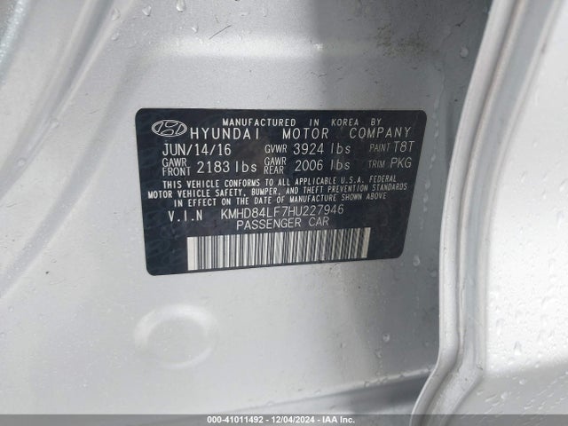 Hyundai ELANTRA SE 2017 KMHD84LF7HU227946 Image 9