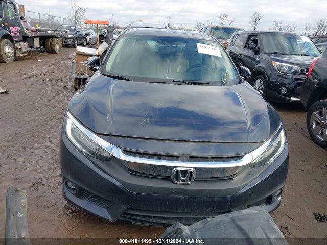 Honda Civic Touring 2018 JHMFC1F9XJX026173 Image 12