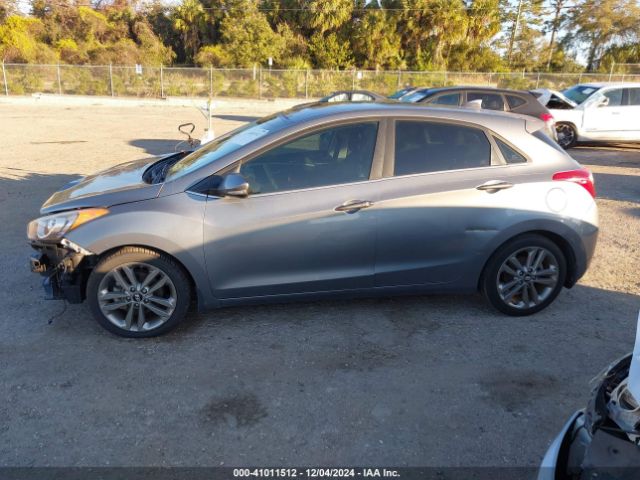 KMHD35LH2GU300211 Hyundai ELANTRA GT