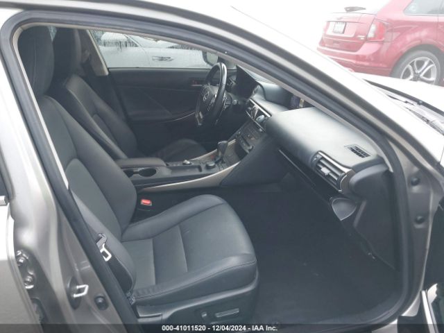 JTHC81D24K5038763 Lexus IS 300