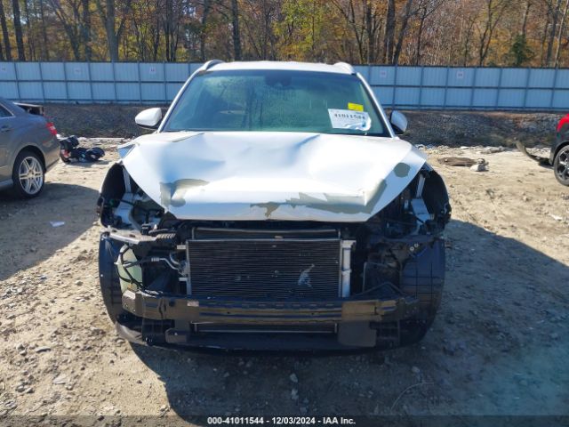 KM8J33A40KU935220 Hyundai Tucson Value