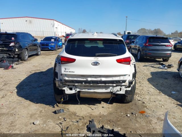 KM8J33A40KU935220 Hyundai Tucson Value