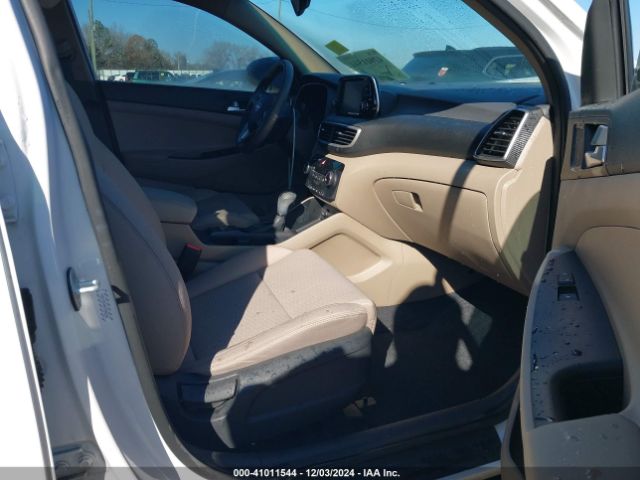 KM8J33A40KU935220 Hyundai Tucson Value