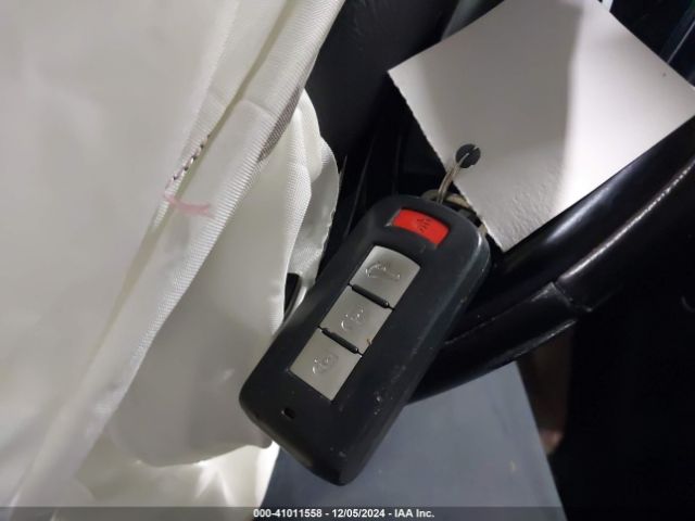 JA4AZ3A37GZ044176 Mitsubishi Outlander Sel