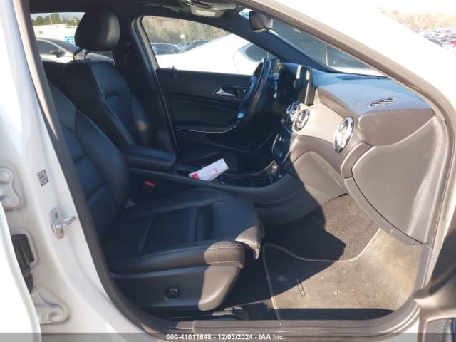WDCTG4EB0JJ406859 Mercedes-Benz GLA 250