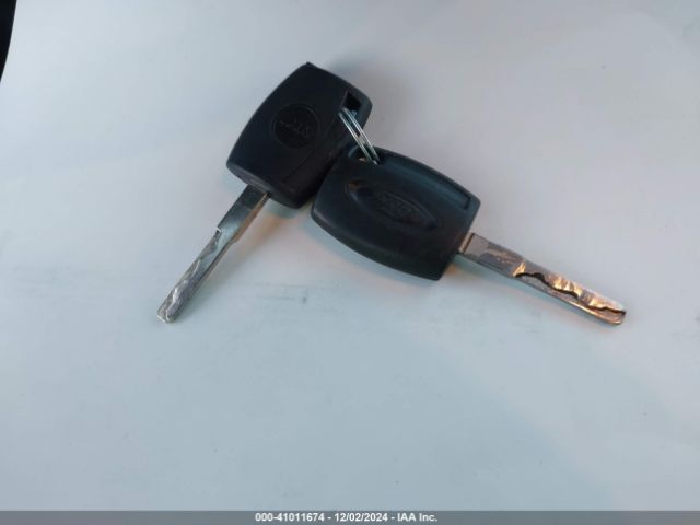 3FADP4AJ9EM180245 Ford FIESTA S