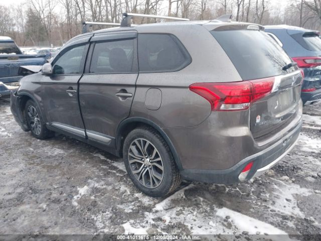 2017 MITSUBISHI OUTLANDER JA4AD3A37HZ038510 Photo 2