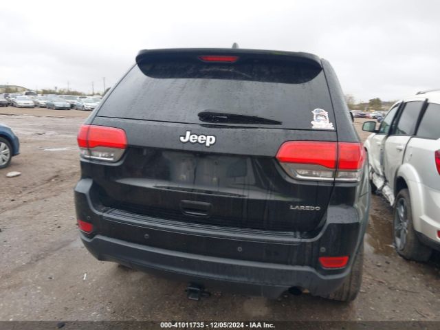 1C4RJEAG6HC664195 Jeep Grand Cherokee Laredo 4x2