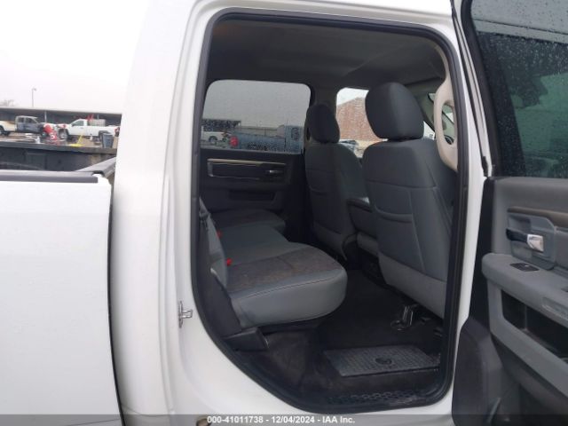 1C6RR7TT6JS168489 RAM 1500 Big Horn  4x4 6'4 Box