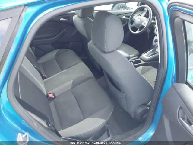 1FADP3K25EL268471 Ford FOCUS SE