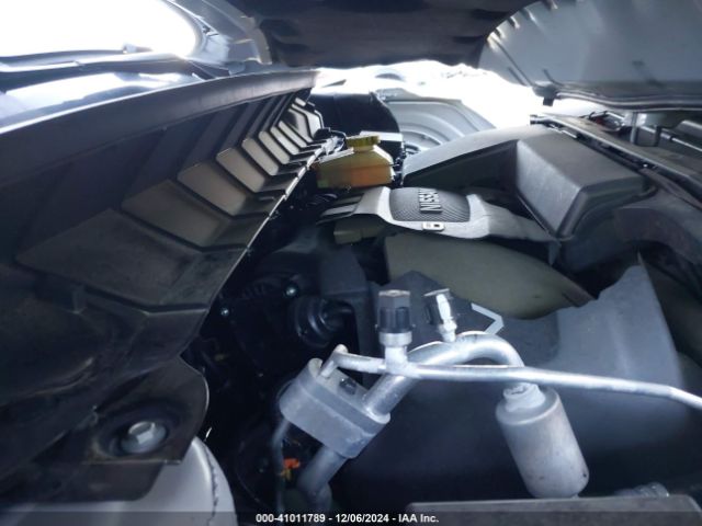 5N1DR3CB8NC211826 Nissan Pathfinder Sl 2wd