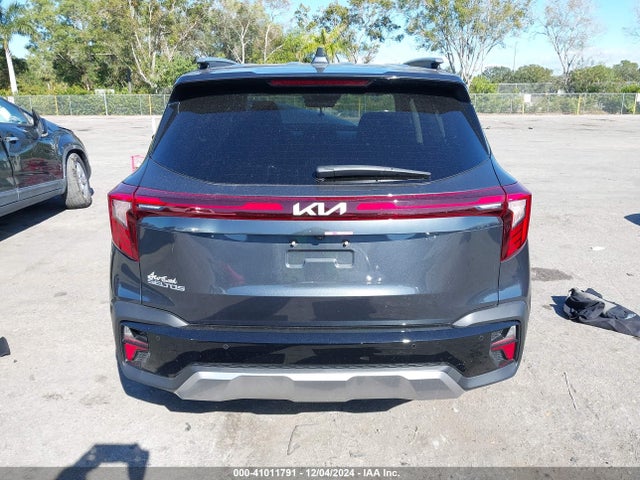 KNDER2AA4S7677402 KIA SELTOS EX