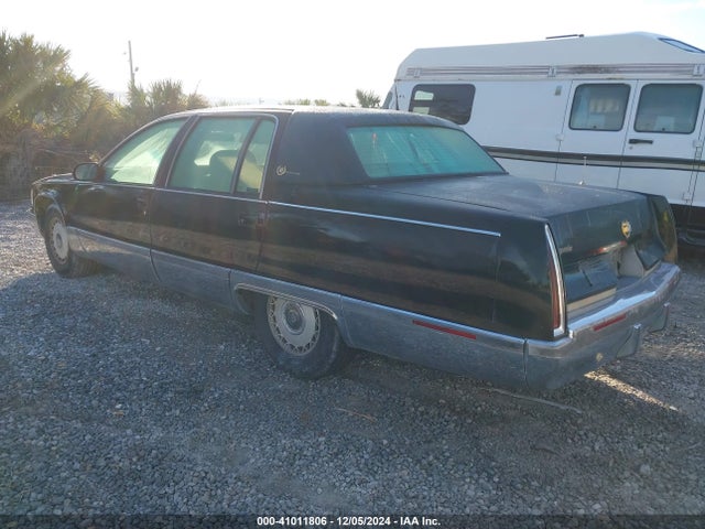 1995 CADILLAC FLEETWOOD 1G6DW52P0SR704367 Photo 2