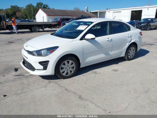 3KPA24AD8NE443907 KIA RIO S
