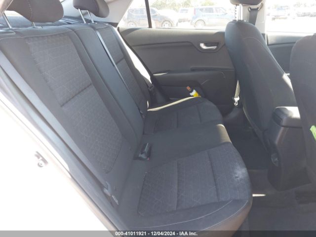 3KPA24AD8NE443907 KIA RIO S