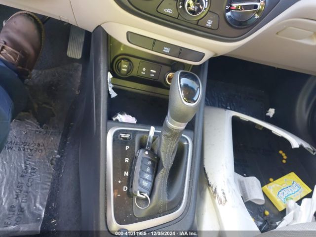3KPC24A37KE061329 Hyundai Accent Sel