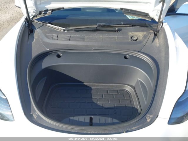 5YJ3E1EA1PF512898 Tesla Model 3 Rear-wheel Drive